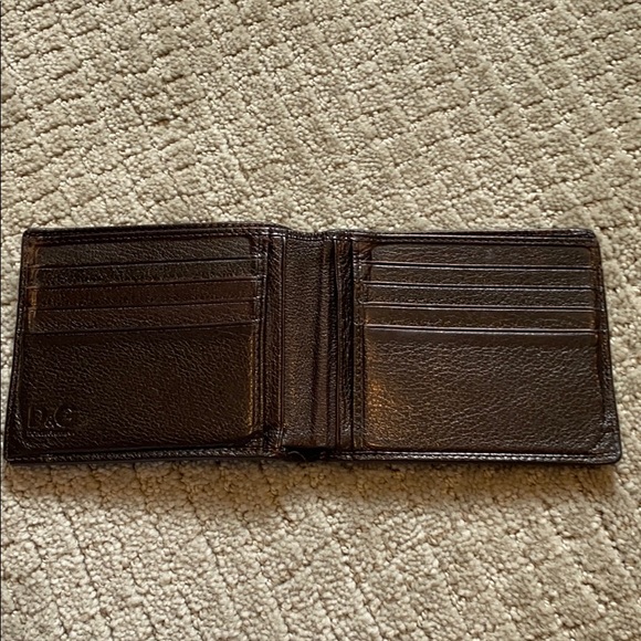 Dolce & Gabbana men’s leather wallet - Picture 3 of 5